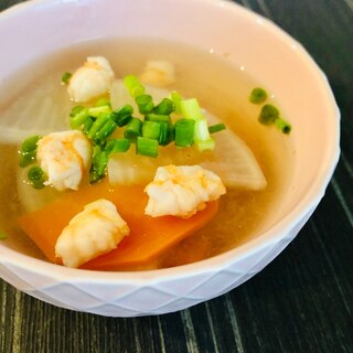 海老の香り☆大根と人参の味噌スープ